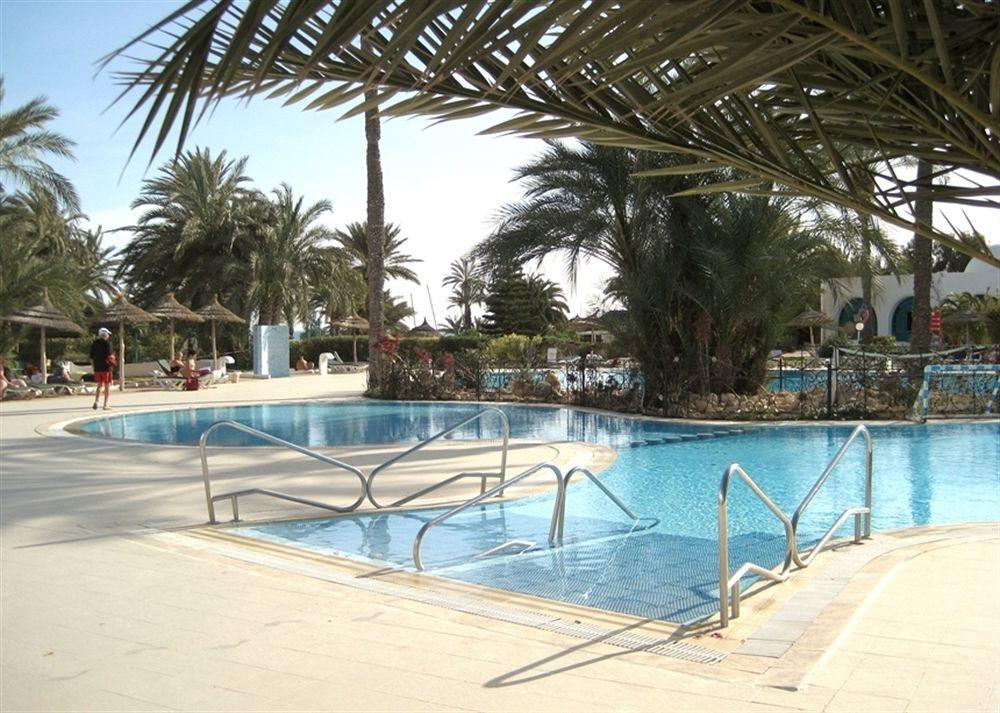 Golf Beach & Thalasso- Families And Couples Триффа Экстерьер фото