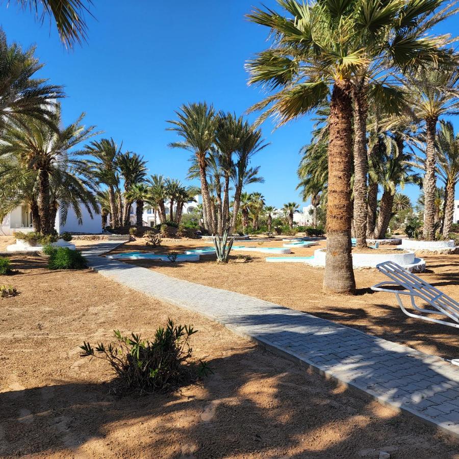 Golf Beach & Thalasso- Families And Couples Триффа Экстерьер фото
